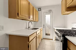 215 Hawaii Ave NE, Washington, DC 20011 - Photo 38