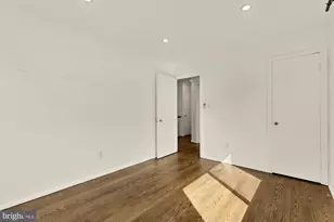 215 Hawaii Ave NE, Washington, DC 20011 - Photo 32