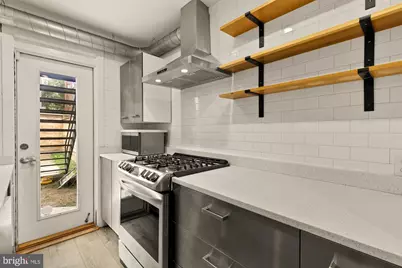 215 Hawaii Avenue NE, Washington, DC 20011 - Photo 14