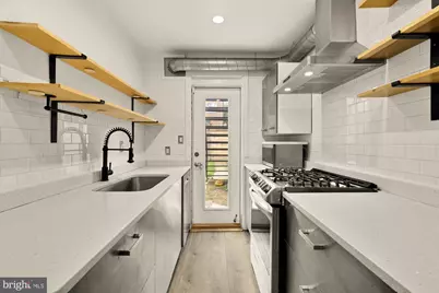 215 Hawaii Avenue NE, Washington, DC 20011 - Photo 16