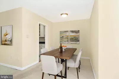 2400 NW 41st Street NW #403, Washington, DC 20007 - Photo 10