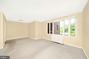 2400 NW 41st Street NW, Washington, DC 20007 - Photo 8