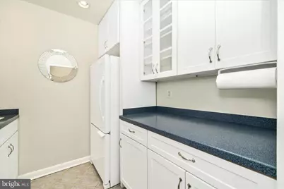 2400 NW 41st Street NW #403, Washington, DC 20007 - Photo 14