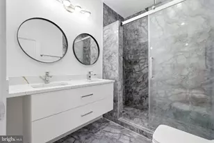 1810 Central Pl NE, Washington, DC 20002 - Photo 32