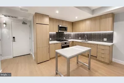 1224 M Street NW #T-03, Washington, DC 20005 - Photo 2
