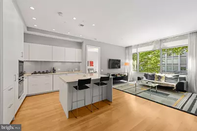 1177 22nd Street NW #2E, Washington, DC 20037 - Photo 10
