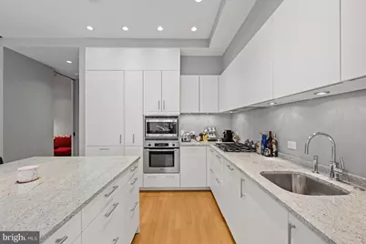 1177 22nd Street NW #2E, Washington, DC 20037 - Photo 12