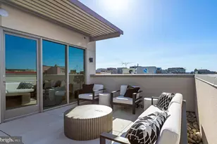 1224 M St NW, Washington, DC 20005 - Photo 12