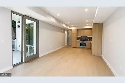 1224 M Street NW #206, Washington, DC 20005 - Photo 1