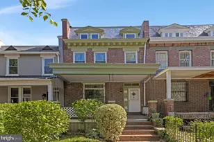 634 Irving St NW, Washington, DC 20010 - Photo 2
