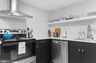 1326 Corcoran St NW, Washington, DC 20009 - Photo 36