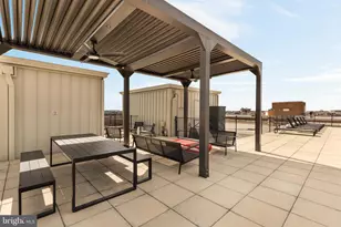 2039 New Hampshire Ave NW, Washington, DC 20009 - Photo 36