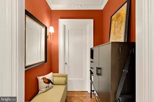 2039 New Hampshire Ave NW, Washington, DC 20009 - Photo 4