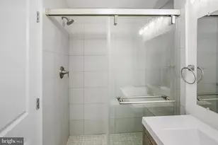 2014 Connecticut Ave NW, Washington, DC 20008 - Photo 12