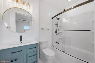 401 15th St SE, Washington, DC 20003 - Photo 14
