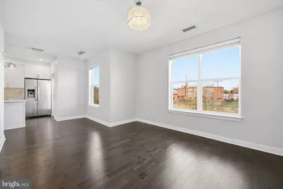 401 15th Street SE #401, Washington, DC 20003 - Photo 4