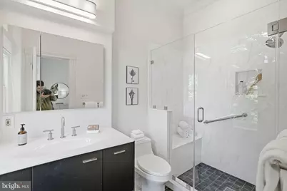 1633 35th Street NW, Washington, DC 20007 - Photo 20