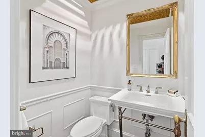 1633 35th Street NW, Washington, DC 20007 - Photo 16