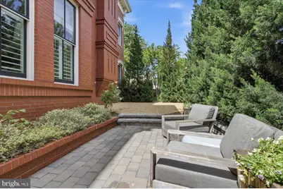 419 G Street SE, Washington, DC 20003 - Photo 74