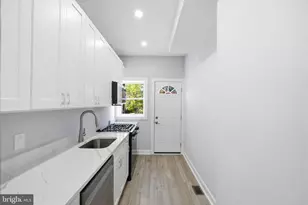 1209 Shepherd St NW, Washington, DC 20011 - Photo 12