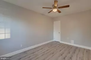 537 Newcomb St SE, Washington, DC 20032 - Photo 8