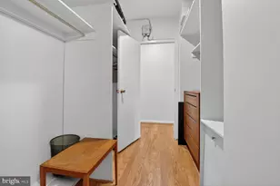 950 NW 25th Street NW, Washington, DC 20037 - Photo 6
