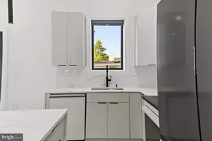 1140 Oates St NE, Washington, DC 20002 - Photo 30