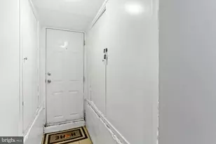 952 Shepherd St NW, Washington, DC 20011 - Photo 4