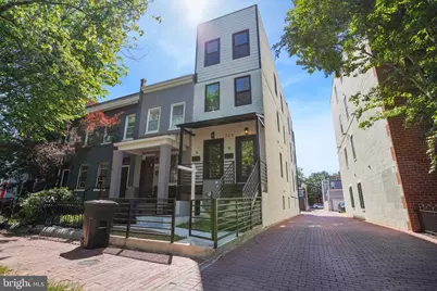 726 11th Street NE, Washington, DC 20002 - Photo 2