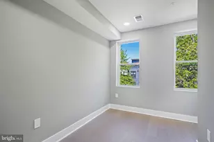 726 11th St NE, Washington, DC 20002 - Photo 18