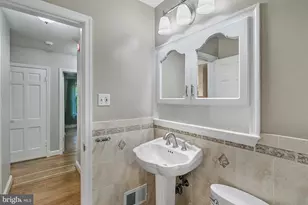 2108 48th St NW, Washington, DC 20007 - Photo 22