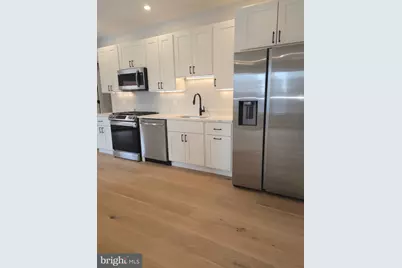 3215 Mount Pleasant Street NW #301, Washington, DC 20010 - Photo 2