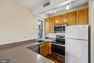 1401 Columbia Rd NW, Washington, DC 20009 - Photo 8