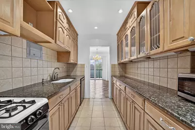 4201 Cathedral Avenue NW #1121E, Washington, DC 20016 - Photo 8