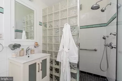 5103 Chevy Chase Parkway NW, Washington, DC 20008 - Photo 34