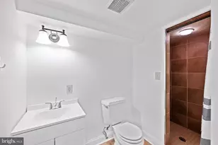 1702 Kalmia Rd NW, Washington, DC 20012 - Photo 38