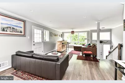 2013 Franklin Street NE, Washington, DC 20018 - Photo 2