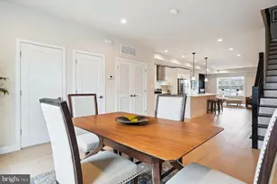 5046 Astor Pl SE, Washington, DC 20019 - Photo 12