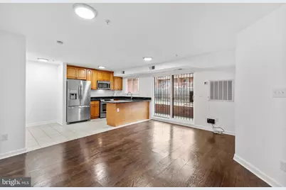 1386 Bryant Street NE #103, Washington, DC 20018 - Photo 2