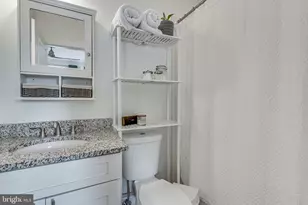 36 Rhode Island Ave NE, Washington, DC 20002 - Photo 18