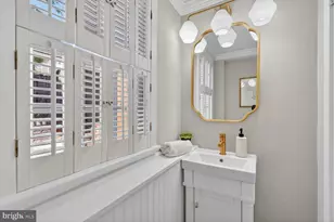 142 D St SE, Washington, DC 20003 - Photo 28