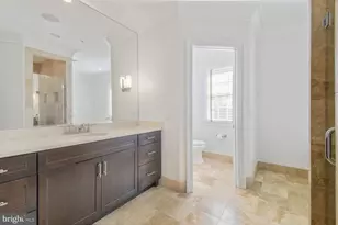 1935 Foxview Circle NW, Washington, DC 20007 - Photo 24