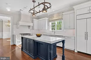 1935 Foxview Circle NW, Washington, DC 20007 - Photo 8