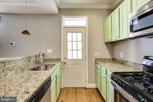 1917 Lincoln Rd NE, Washington, DC 20002 - Photo 10