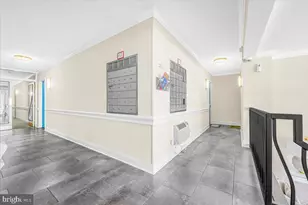 2130 N St NW, Washington, DC 20037 - Photo 16