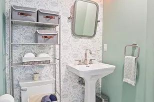 512 Regent Pl NE, Washington, DC 20017 - Photo 16