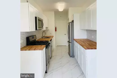 2801 New Mexico Avenue NW #717, Washington, DC 20007 - Photo 4