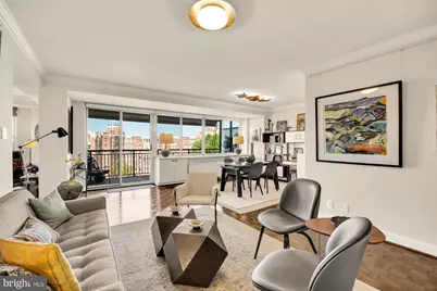3900 Watson Place NW #A-8B, Washington, DC 20016 - Photo 4