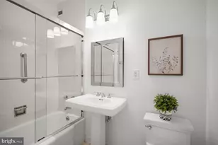 4101 Cathedral Ave NW, Washington, DC 20016 - Photo 20