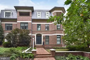 2733 Cathedral Ave NW, Washington, DC 20008 - Photo 2